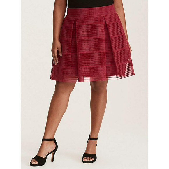Torrid Flare Skirt Striped Burgundy 2X - Picture 2 of 8